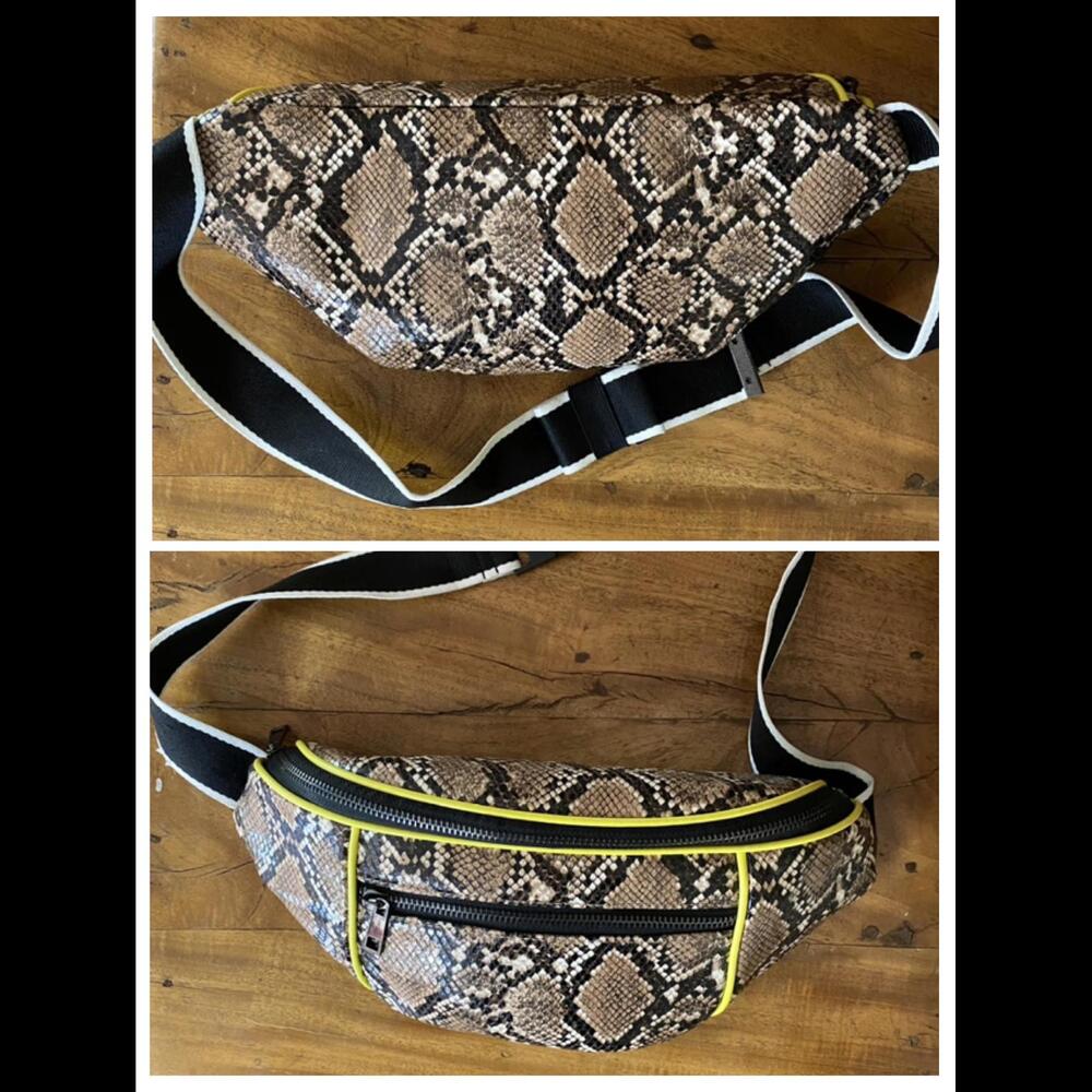 Topshop Fanny Pack Python Print - image 5